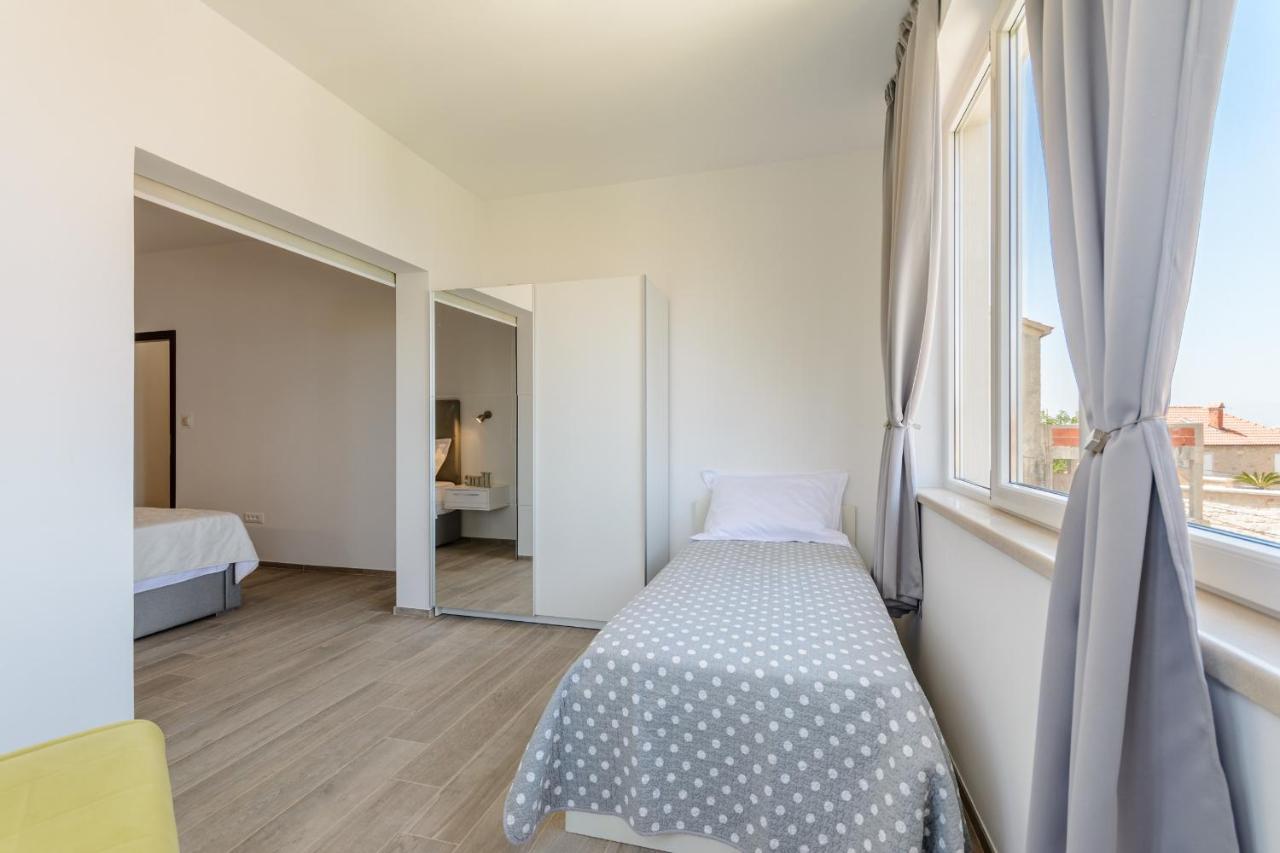 Apartment Marcela Sutivan Kültér fotó